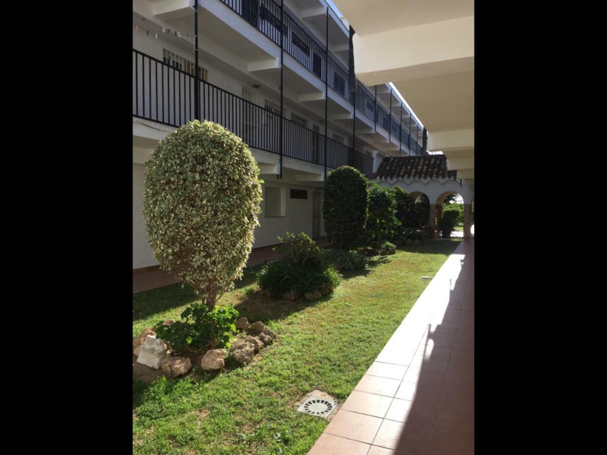 בנאלמדנה Lacatorce Apartment מראה חיצוני תמונה